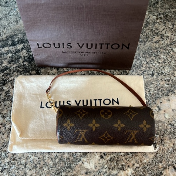 louis vuitton Handbags - Louis Vuitton Monogram Mini Papillon Pouchette